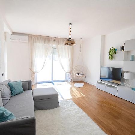 Bay View Apartment Porto Torres Bagian luar foto