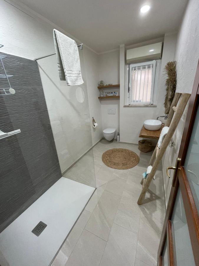 Bay View Apartment Porto Torres Bagian luar foto